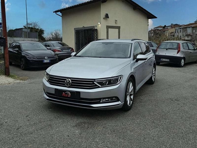 Usata VW Passat Business 120 CV (88 kW) 2016 Argento Station wagon