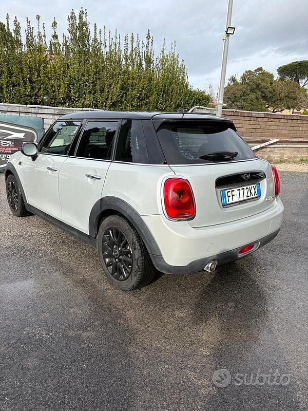 Usata Mini One D Hype 115 CV (84 kW) 2016 Grigio Utilitaria