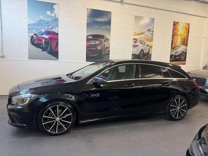 Usata Mercedes CLA220 Shooting Brake Business 177 CV (130 kW) 2016 Nero Station wagon