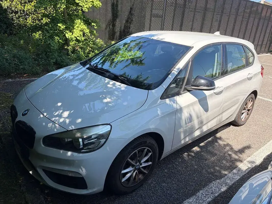 Usata BMW 216 Active Tourer 116 CV (85 kW) 2015 Bianco Monovolume