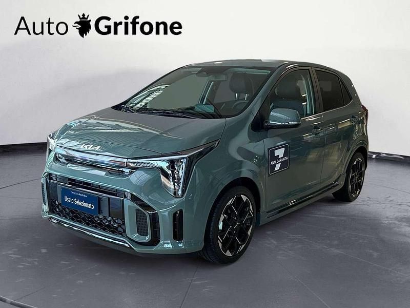 Verde Nuova 2025 Kia Picanto GT-Line Due volumi | 16.950 € (Cara) - Immagine 1/4