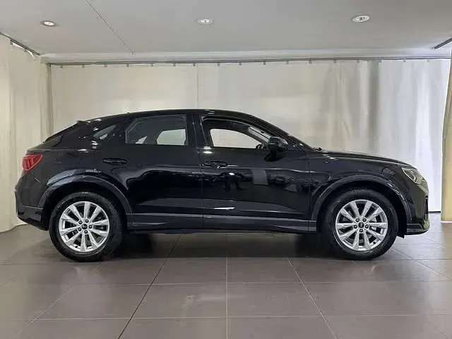 Usata Audi Q3 Business Plus 150 CV (110 kW) 2024 Nero SUV