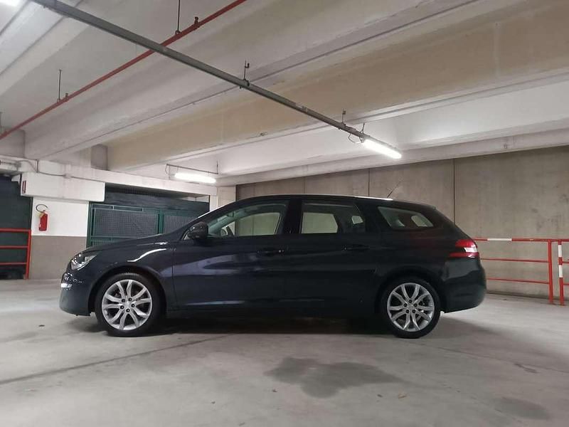 Usata Peugeot 308 SW Active 114 CV (83 kW) 2016 Station wagon