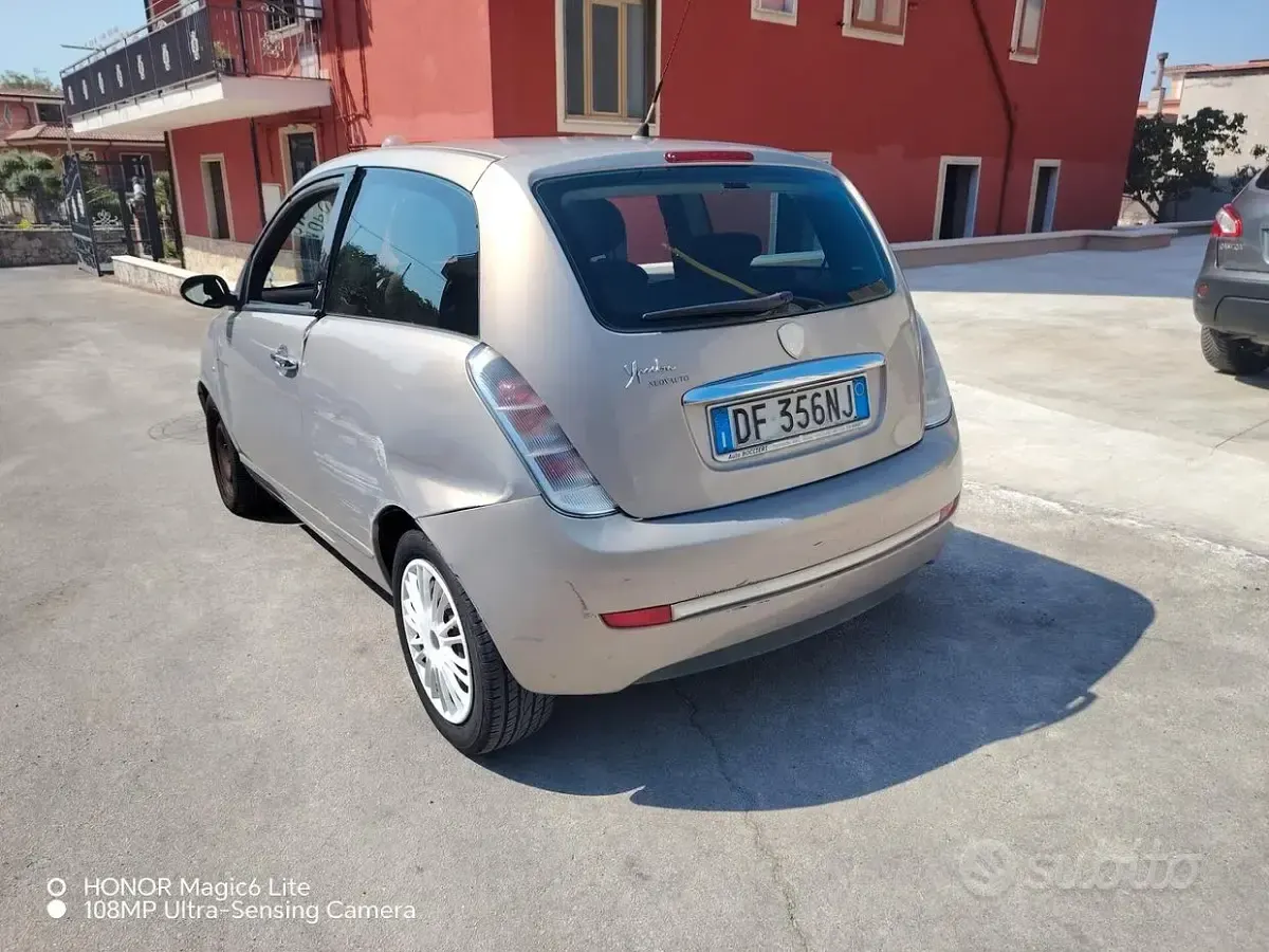 Usata Lancia Ypsilon 60 CV (44 kW) 2007 Utilitaria