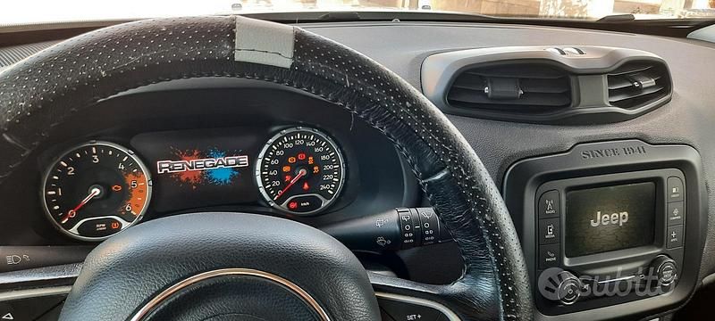 Usata Jeep Renegade 120 CV (88 kW) 2016 Bianco SUV