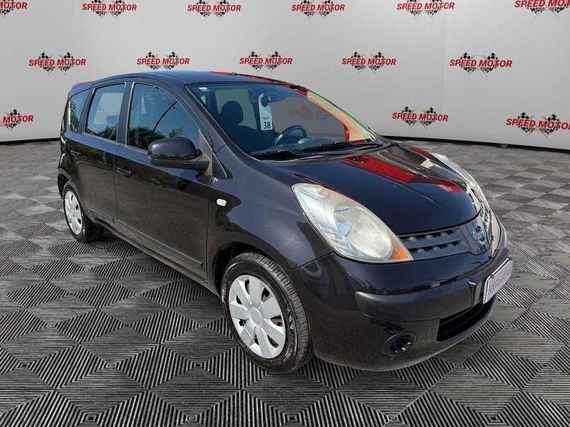 Usata Nissan Note 68 CV (50 kW) 2007 Nero Utilitaria