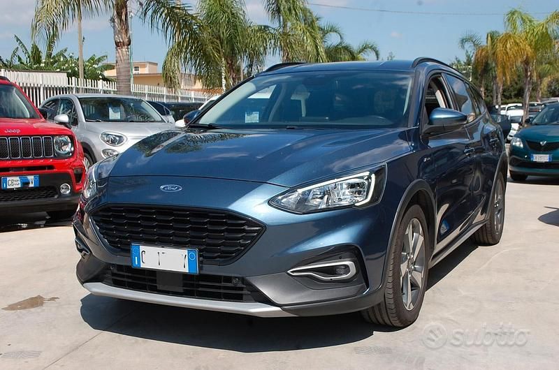 Usata Ford Focus Active 120 CV (88 kW) 2020 Blu Station wagon