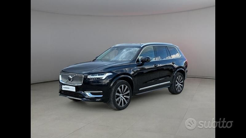 Usado Volvo XC90 Inscription 235 HP (172 kW) 2021 SUV