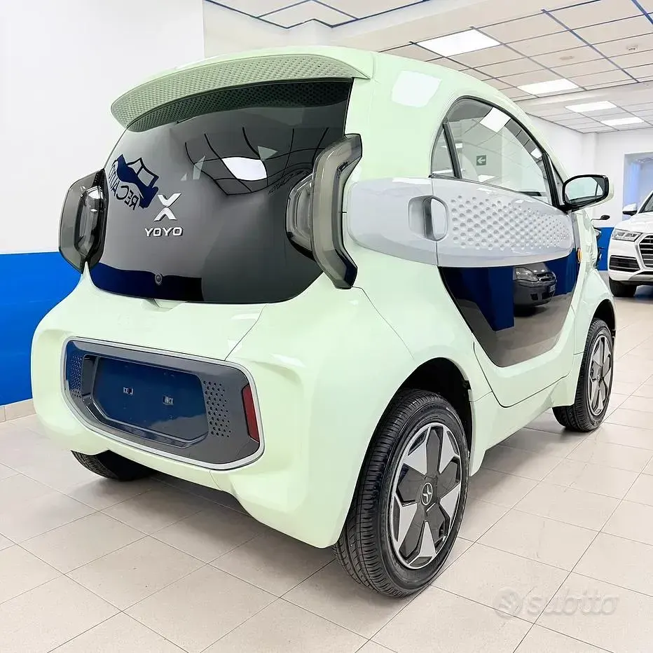 Usata XEV Yoyo 7 kW (10 CV) 2024 Giallo Utilitaria