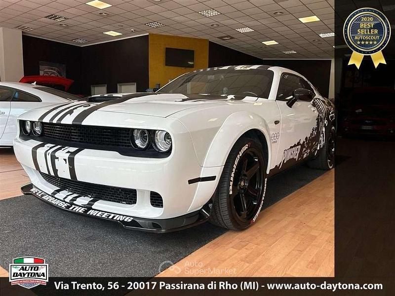 Bianco Usata 2016 Dodge Challenger SXT Coupé | 35.900 € (Cara) - Immagine 1/4