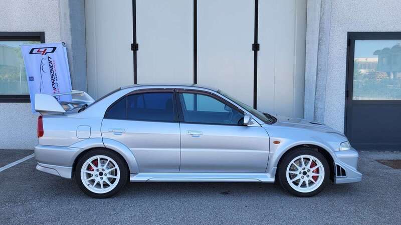 Usata Mitsubishi Lancer Edition 280 CV (205 kW) 2001 Grigio Berlina