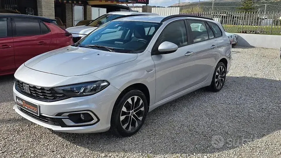 Usata Fiat Tipo City Life 131 CV (96 kW) 2022 Grigio Station wagon