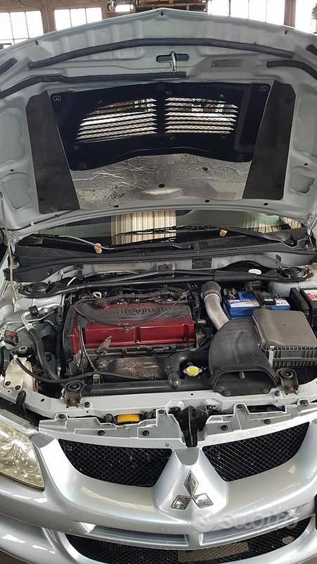 Occasion Mitsubishi Lancer Evolution 2005 Gris Berline