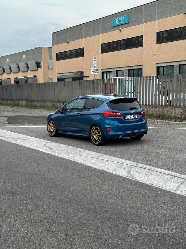 Usata Ford Fiesta ST 200 CV (147 kW) 2020 Blu Utilitaria