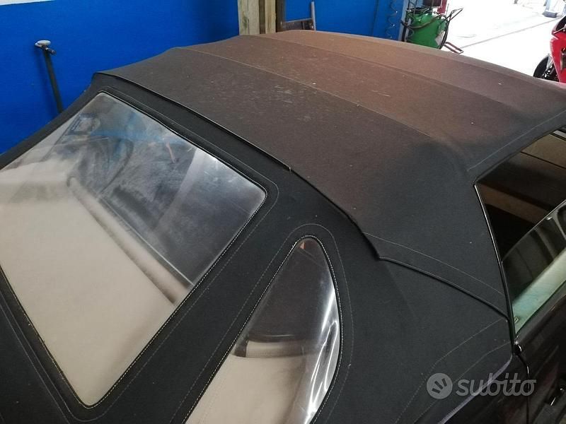 Usata Mercedes SL280 193 CV (141 kW) 1996 Nero Cabrio