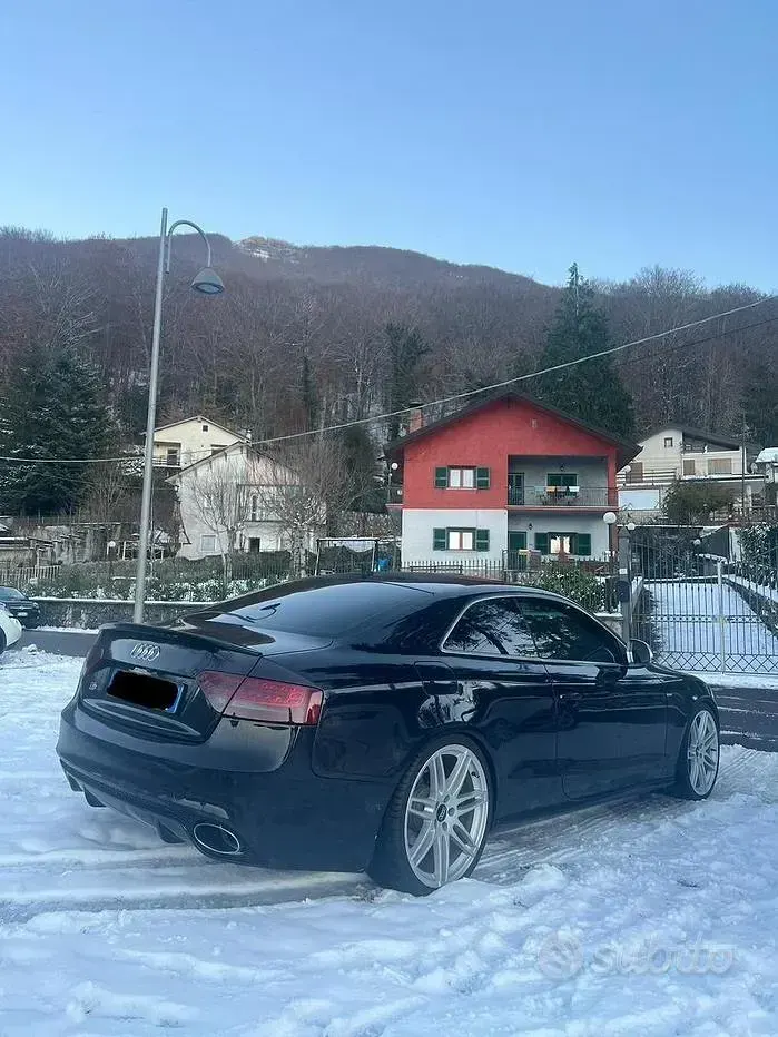 Usata Audi RS5 Performance 190 CV (139 kW) 2009 Nero Coupé