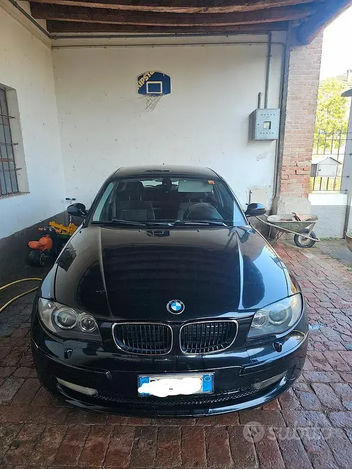 Usata BMW 118 Efficient Dynamics 143 CV (105 kW) 2008 Nero Utilitaria