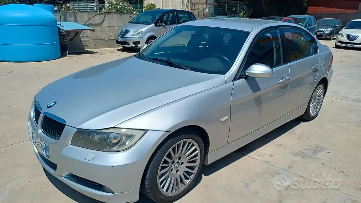 Usata BMW 320 Efficient Dynamics 163 CV (119 kW) 2005 Grigio Berlina