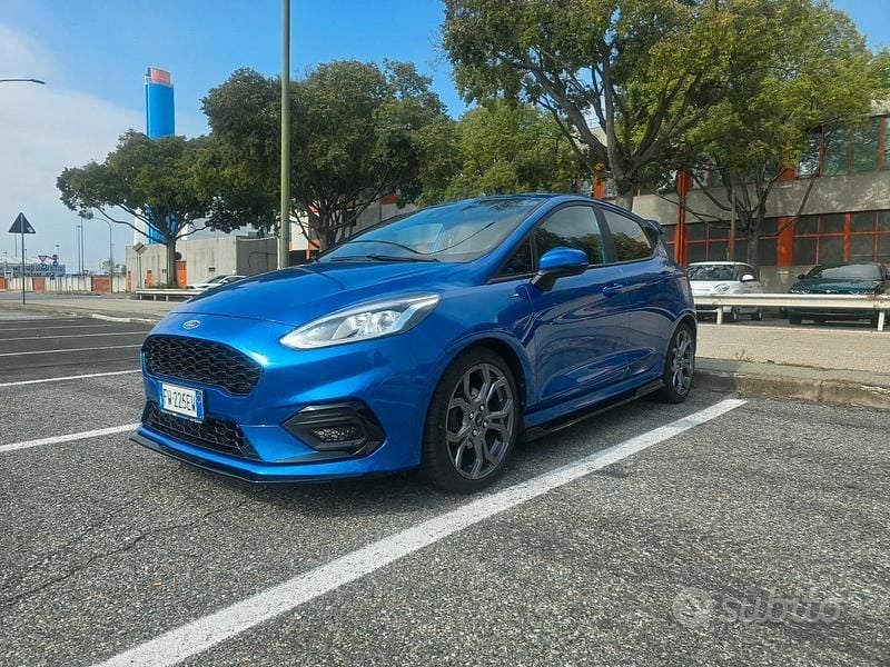 Usata Ford Fiesta ST-Line 101 CV (74 kW) 2019 Blu Berlina