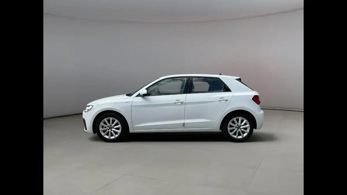 Nuova Audi A1 Sportback Business 116 CV (85 kW) 2026 Bianco Utilitaria