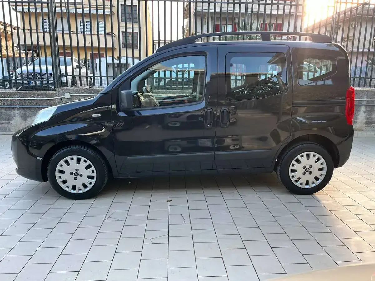 Usata Citroën Nemo Seduction 75 CV (55 kW) 2013 Grigio medio Monovolume