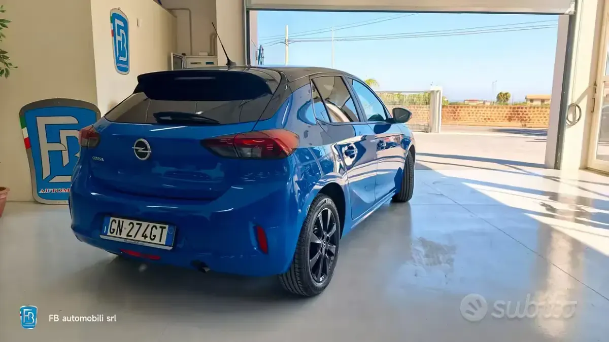 Usata Opel Corsa Edition 75 CV (55 kW) 2023 Blu Utilitaria