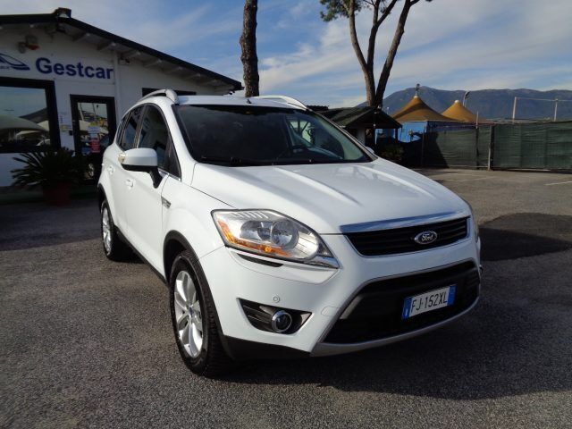 Bianco Usata 2012 Ford Kuga Titanium SUV | 8800 € (Buon prezzo) - Immagine 1/4