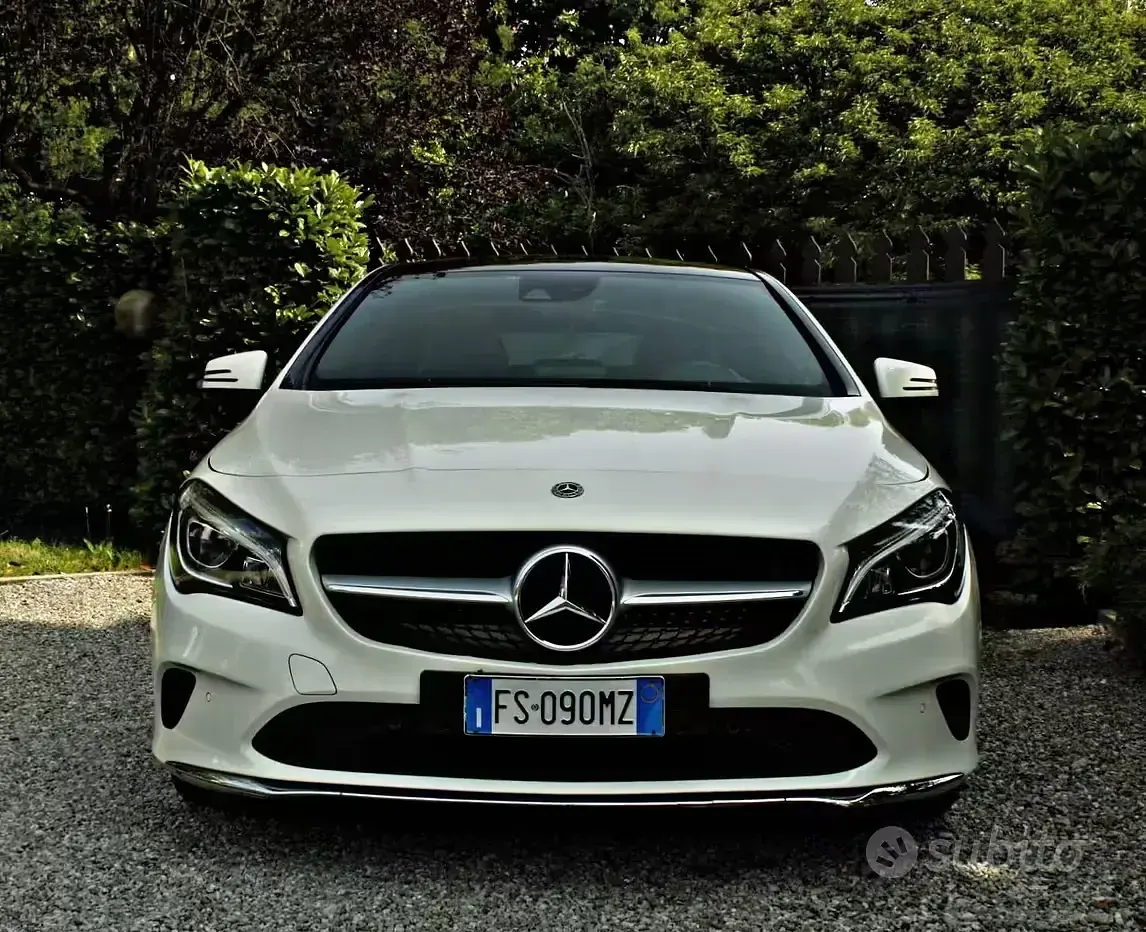Usata Mercedes CLA200 Business 156 CV (114 kW) 2016 Bianco Coupé