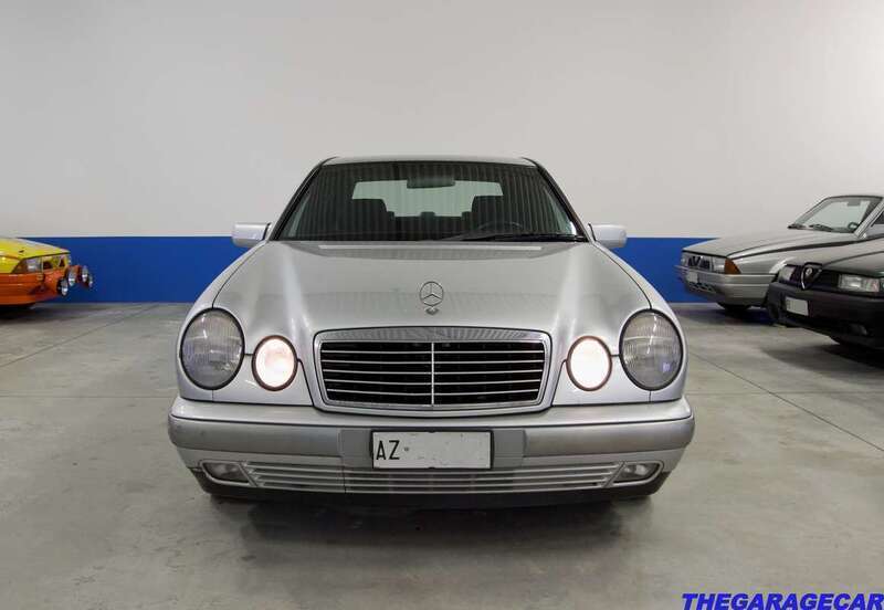 Usato 1998 Mercedes E280 Benzin 204 CV (7.500 €)