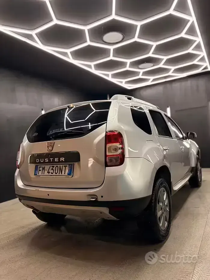 Usata Dacia Duster Lauréate 114 CV (83 kW) 2017 Other SUV