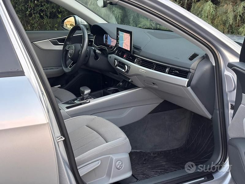Usata Audi A4 Allroad Comfort 190 CV (139 kW) 2019 Grigio Station wagon