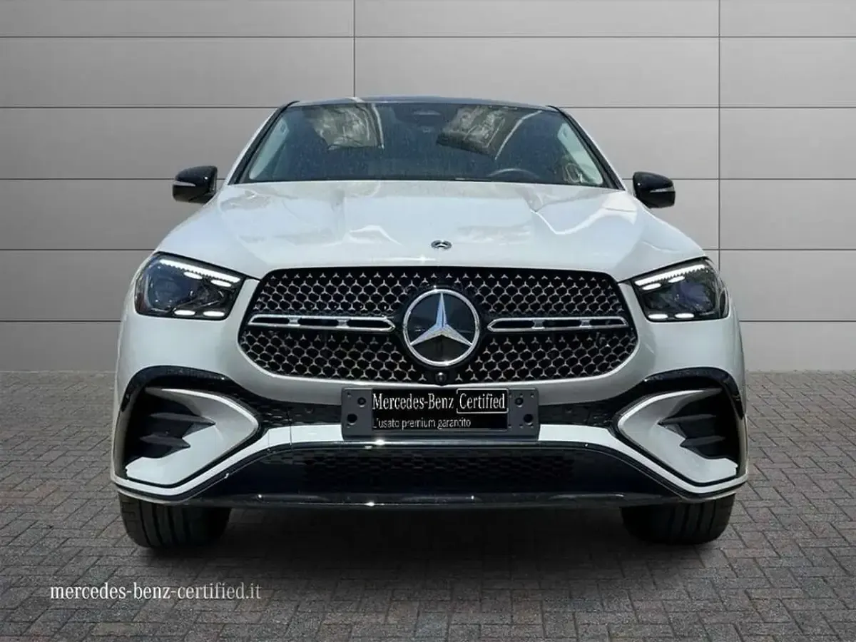 Usado Mercedes GLE300 AMG Line Premium 269 CV (197 kW) 2025 Gris Coupe