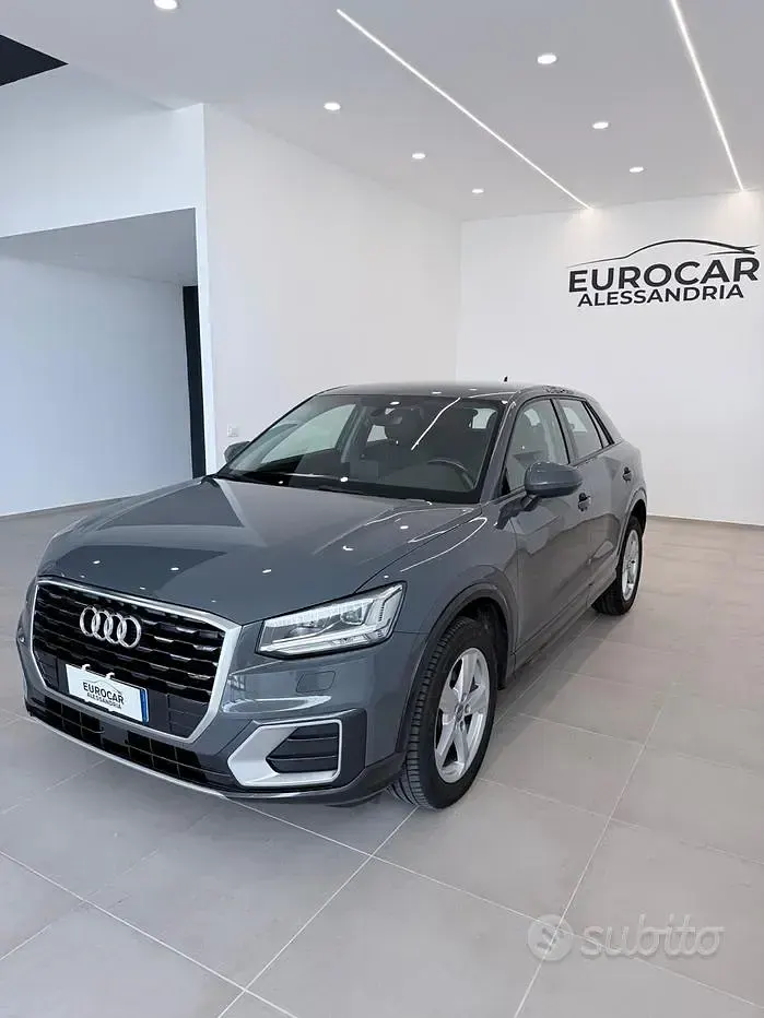 Usata Audi Q2 Admired 116 CV (85 kW) 2020 Grigio SUV