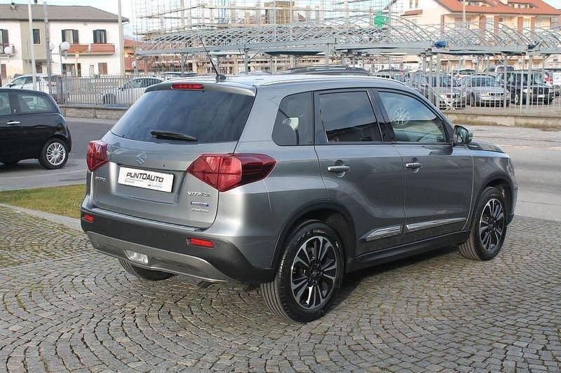 Usata Suzuki Vitara 129 CV (94 kW) 2020 Grigio scuro SUV