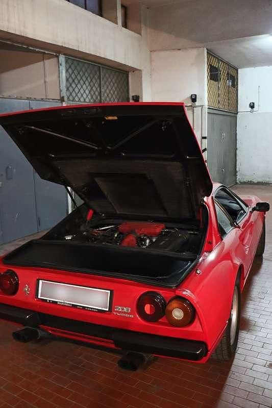 Usata Ferrari 208 219 CV (161 kW) 1982 Rosso Coupé