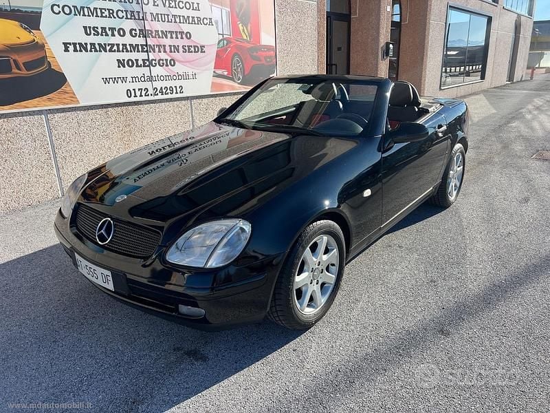 Usata Mercedes SLK200 136 CV (100 kW) 1997 Cabrio