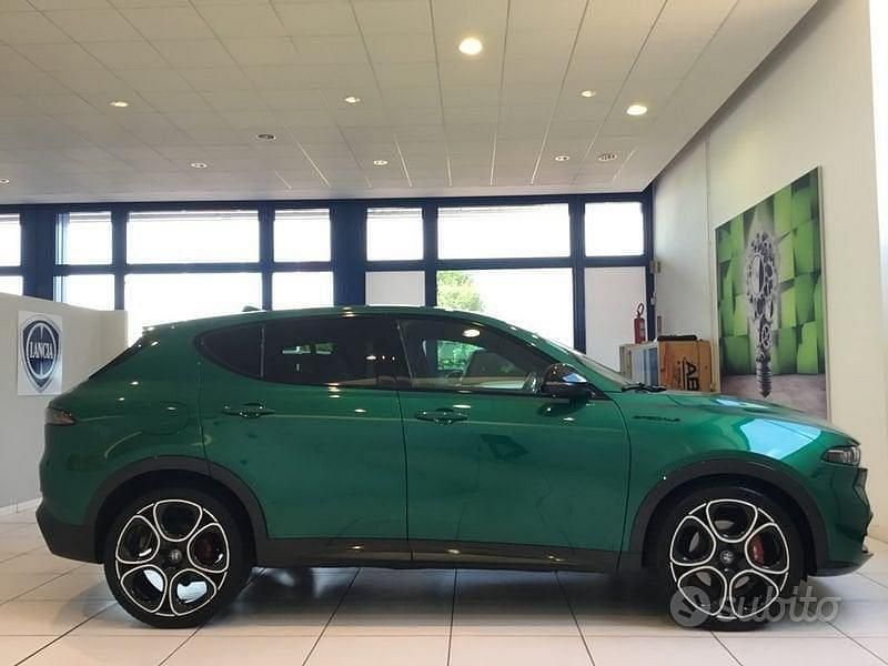 Usata Alfa Romeo Tonale Edizione Speciale 131 CV (96 kW) 2023 Verde SUV