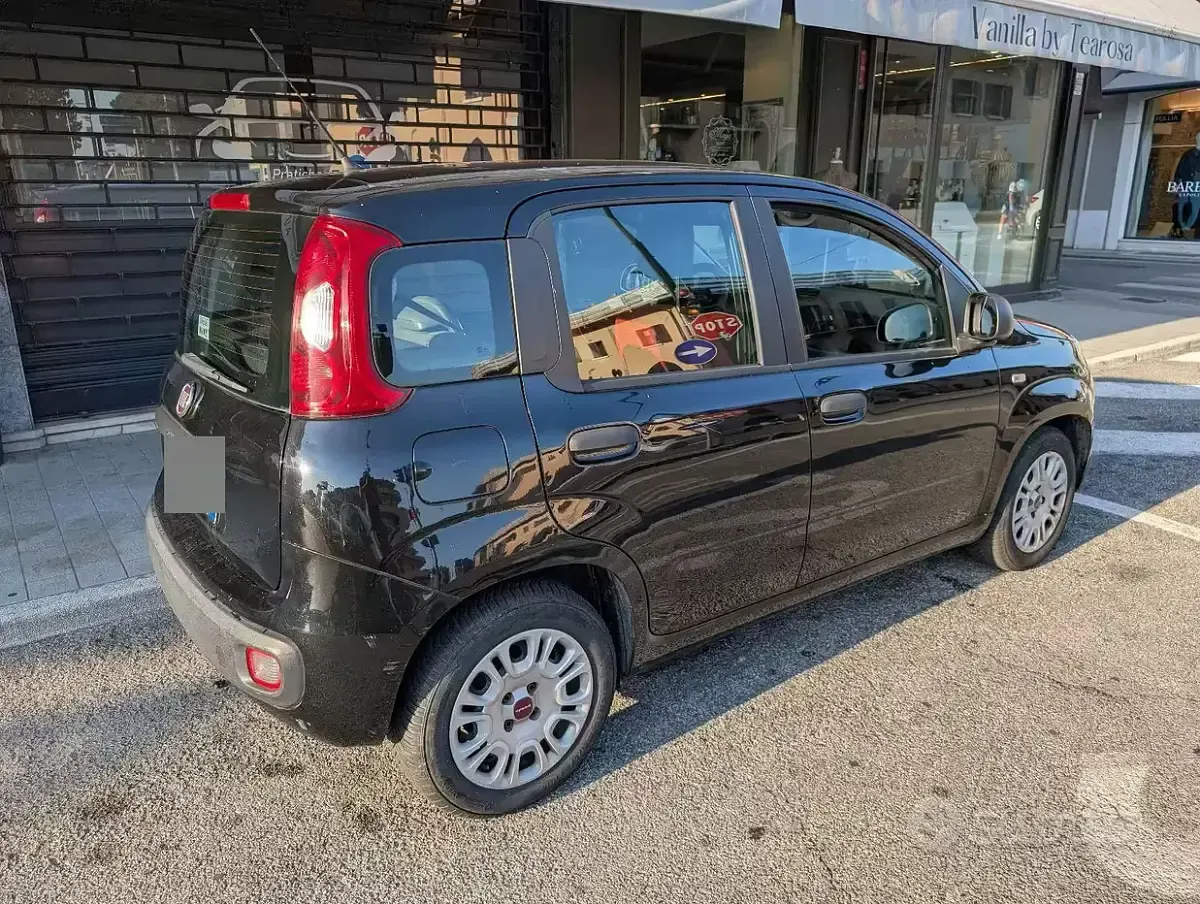 Usata Fiat Panda 69 CV (50 kW) 2016 Nero Utilitaria