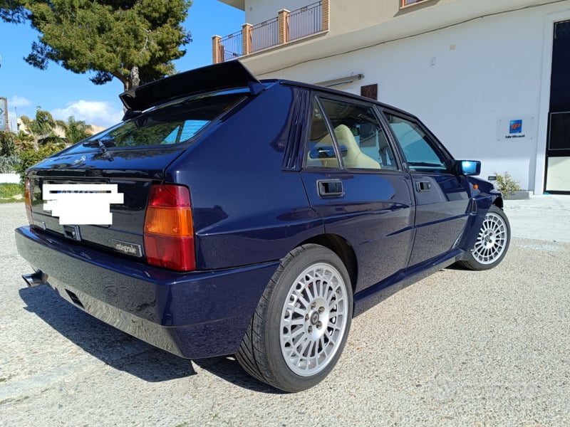 Usato 1993 Lancia Delta 2.0 Benzin 177 CV (1.000 €)
