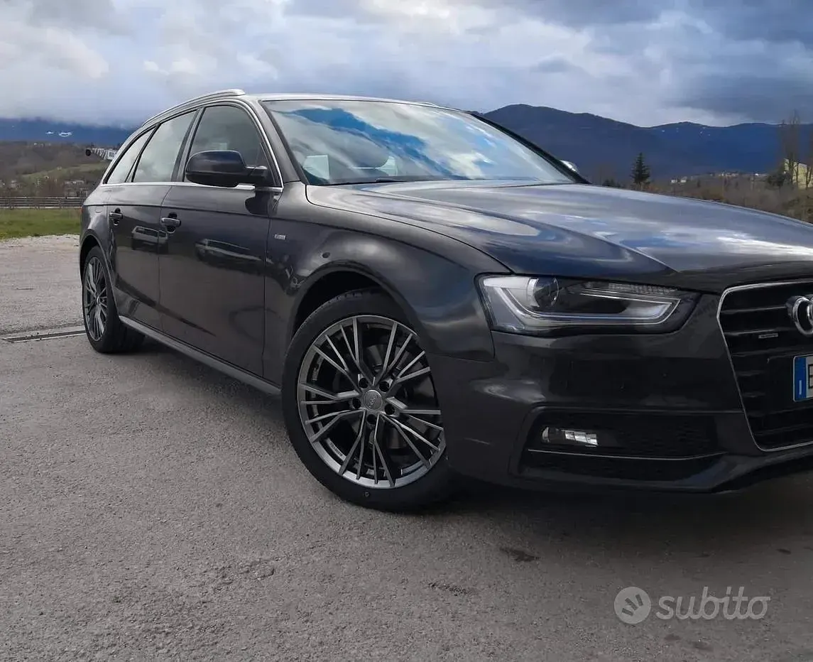 Usata Audi A4 190 CV (139 kW) 2015 Grigio Station wagon
