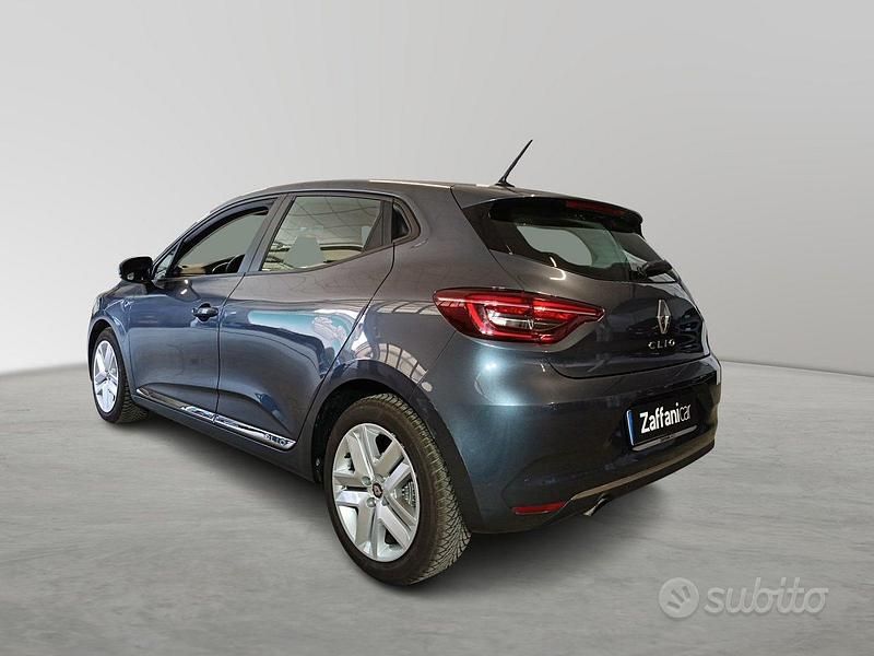 Usata Renault Clio V Zen 116 CV (85 kW) 2020 Grigio scuro Berlina