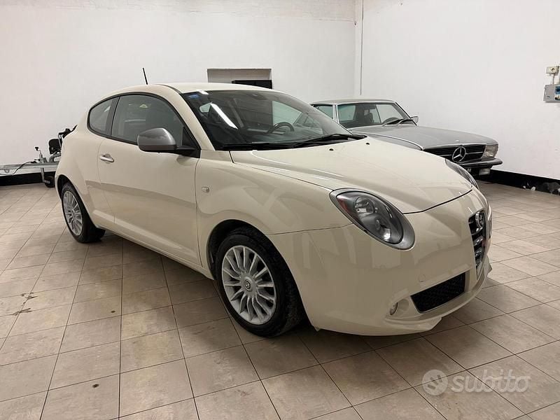 Usata Alfa Romeo MiTo 78 CV (57 kW) 2015 Beige Utilitaria