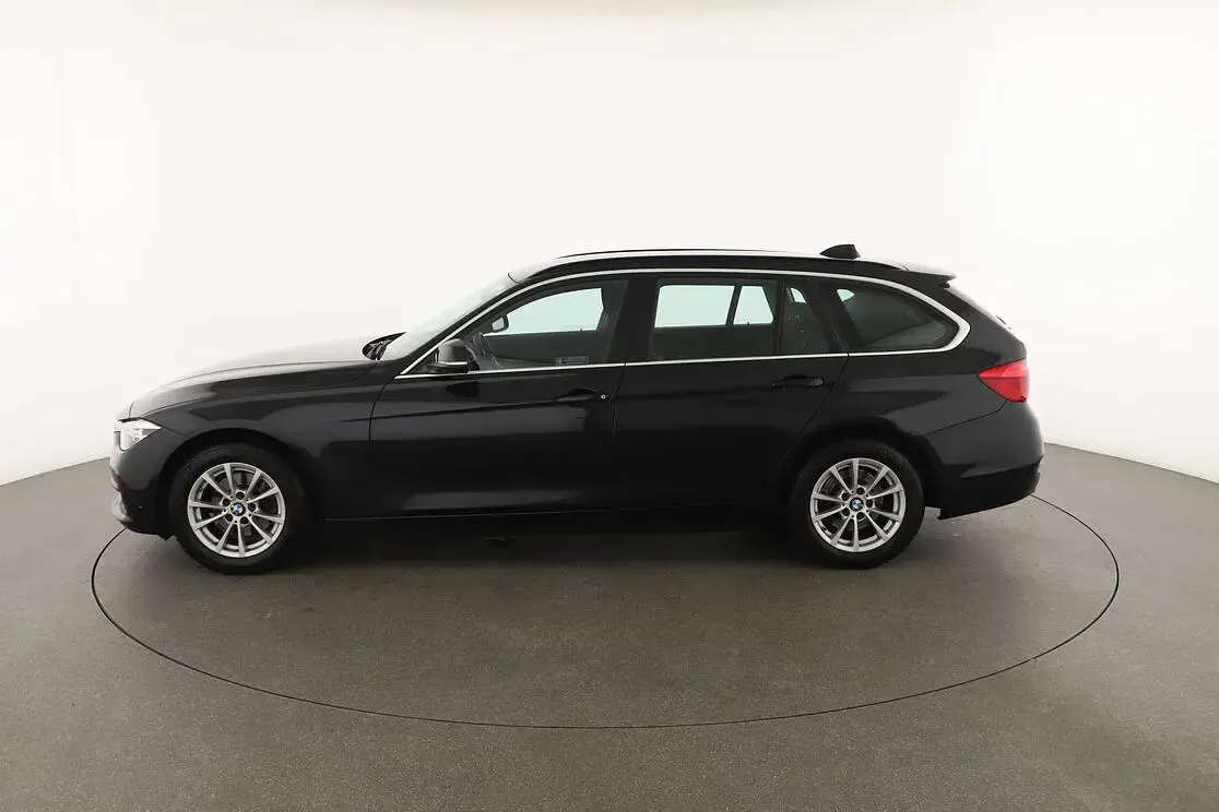 Usata BMW 318 Advantage 150 CV (110 kW) 2018 Nero Station wagon