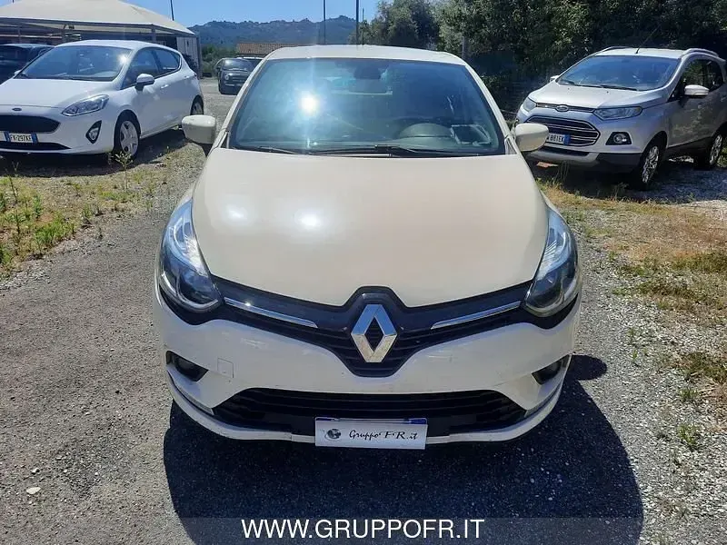 Usata Renault Clio IV Zen 90 CV (66 kW) 2017 Other Utilitaria