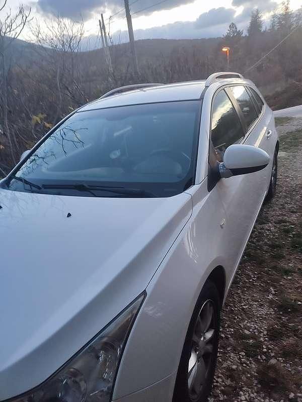 Usata Chevrolet Cruze LT 131 CV (96 kW) 2013 Bianco Station wagon