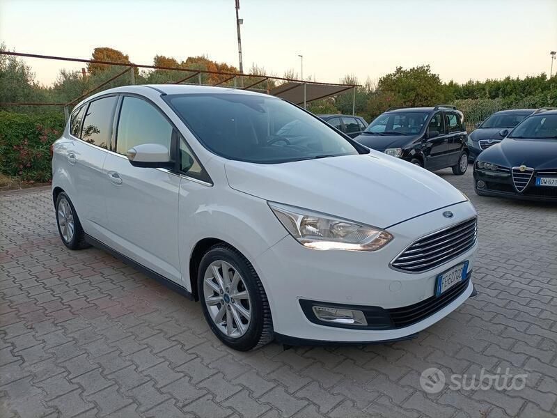 Bianco Usata 2016 Ford C-MAX Titanium Monovolume | 8800 € (Cara) - Immagine 1/4