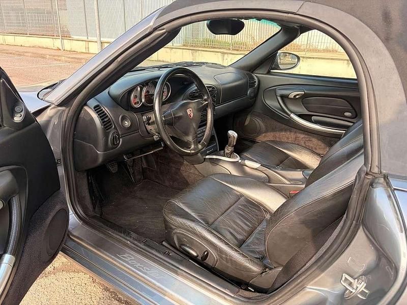 Usata Porsche Boxster 252 CV (185 kW) 2000 Argento Cabrio