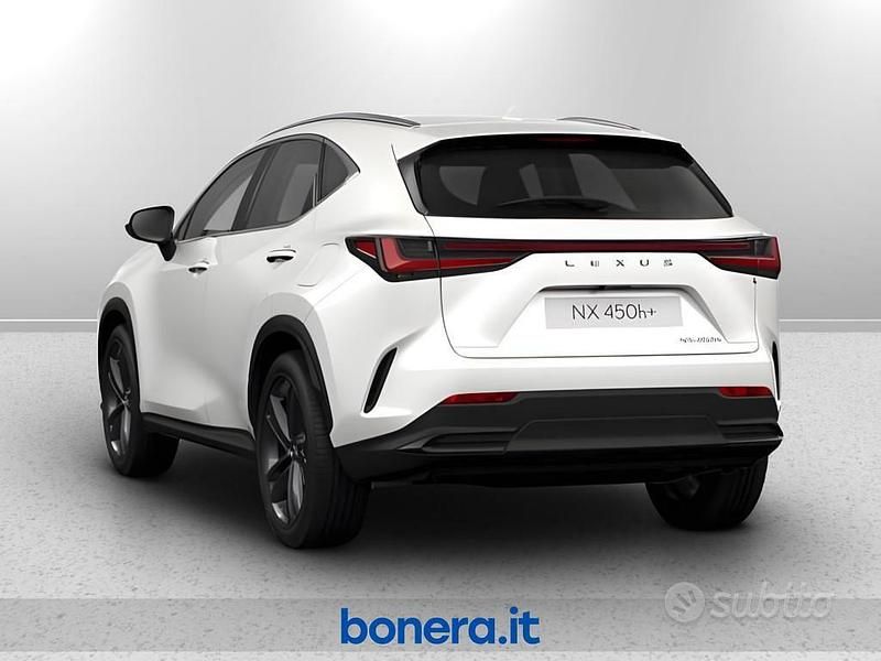 Usata Lexus NX450h+ 309 CV (227 kW) 2024 Bianco perla SUV
