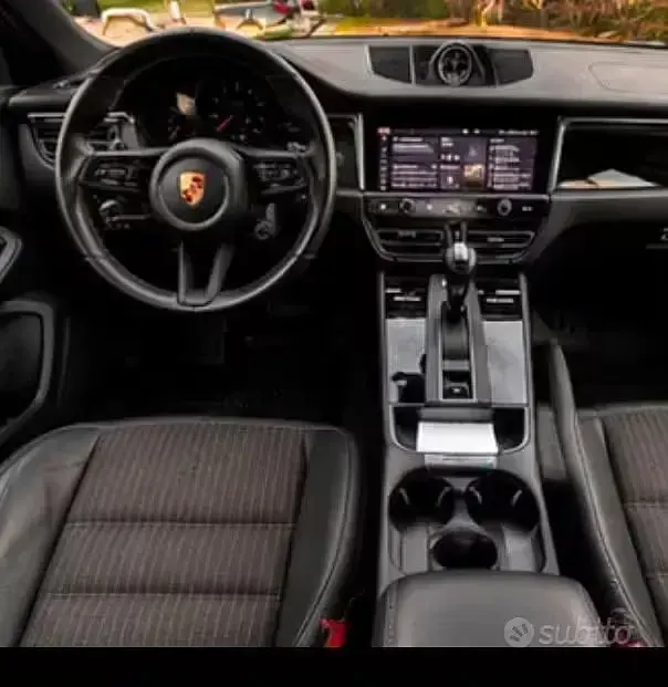 Usata Porsche Macan T 265 CV (194 kW) 2022 Nero SUV