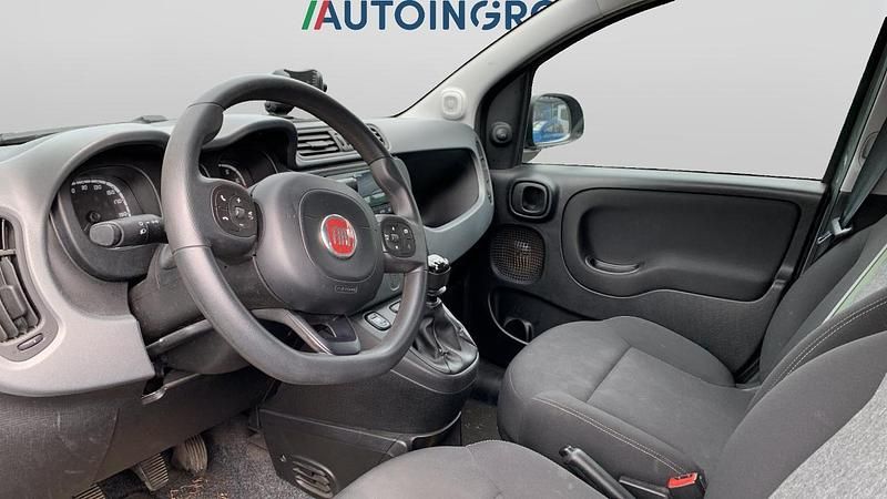 Usata Fiat Panda Cross Cross 70 CV (51 kW) 2020 Grigio Utilitaria